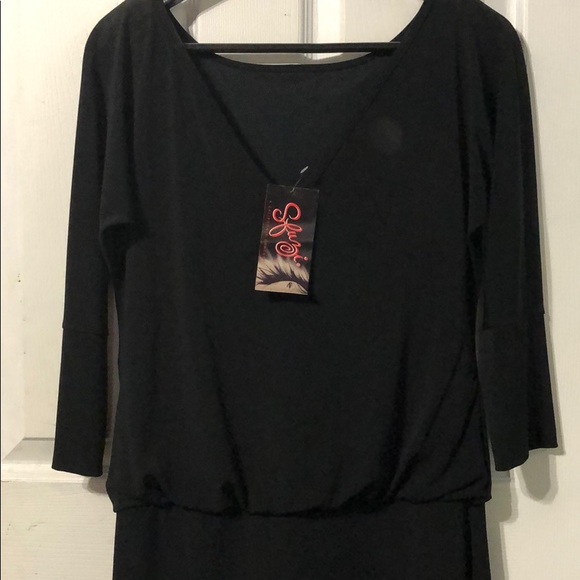 Dress - Picture 2 of 2